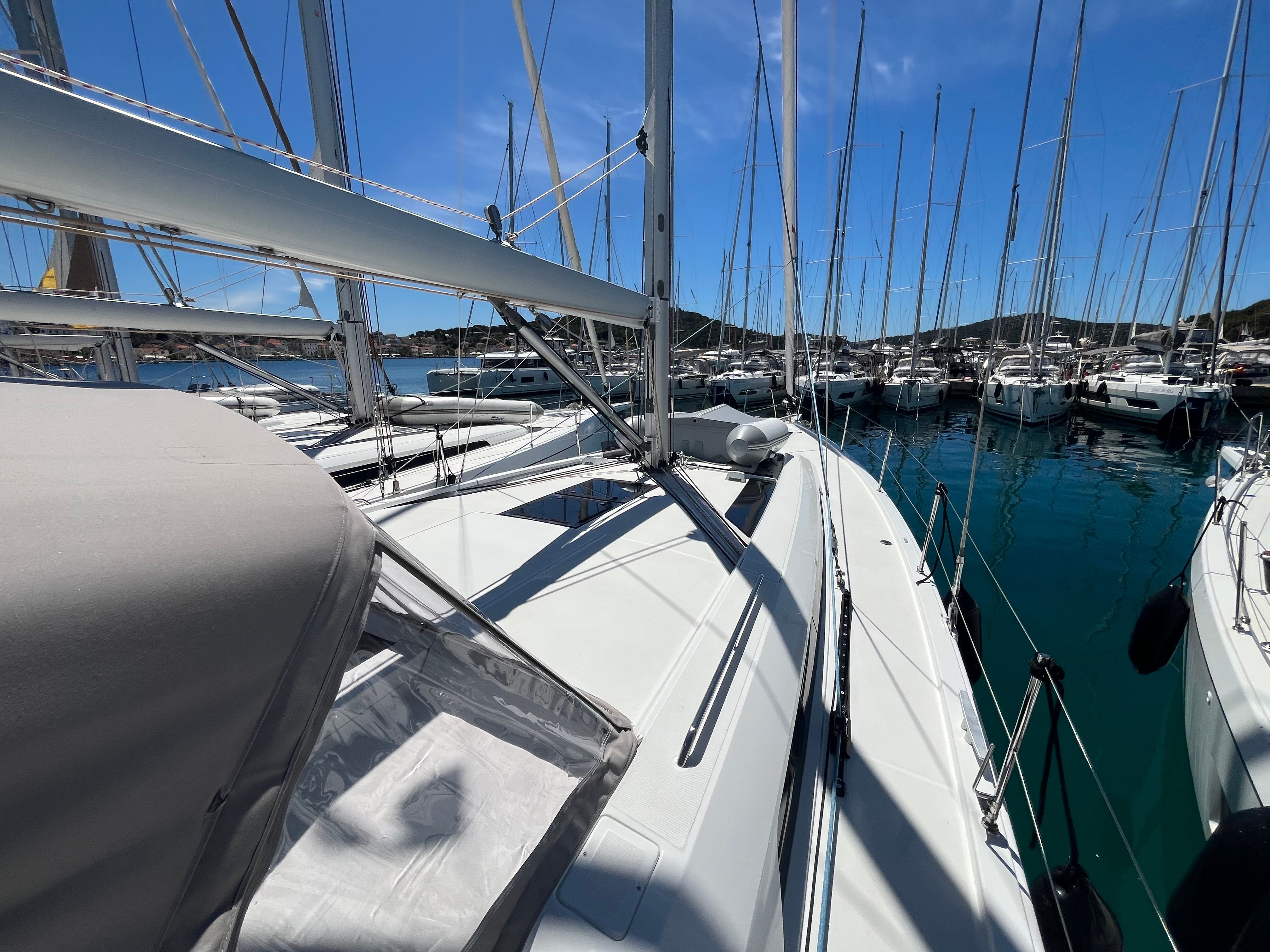 Beneteau Oceanis 51.1 | Marny