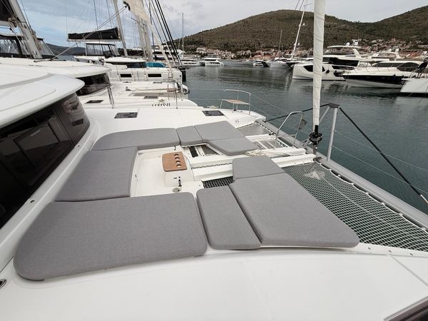 Lagoon 46 | Vanesa
