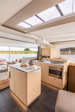 Fountaine Pajot New 41 | New