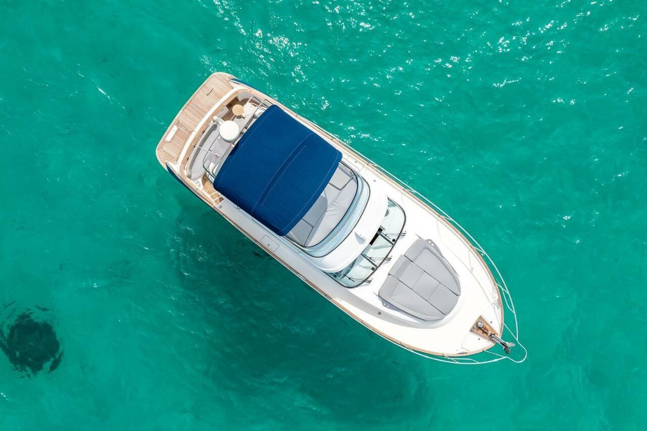 Beneteau Antares 12 | Helen Rose