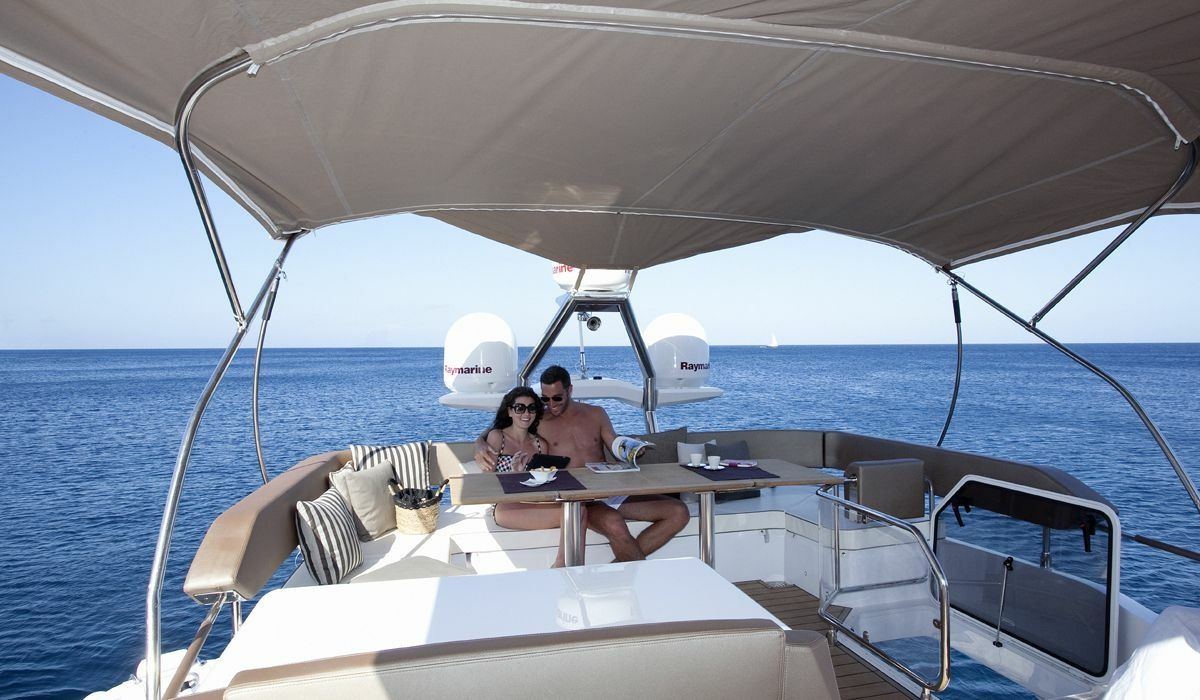 Sessa 48 | Supernova