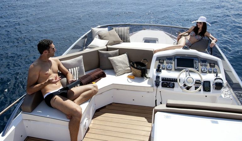 Sessa 48 | Supernova