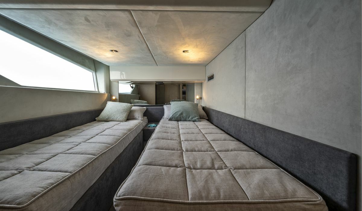 Sessa 48 | Supernova