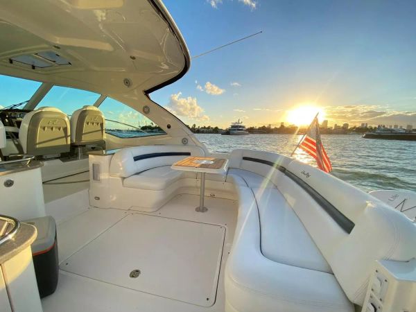 Sea Ray 48 Sundancer | Pirentinha 2