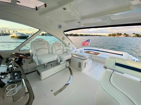 Sea Ray 48 Sundancer | Pirentinha 2