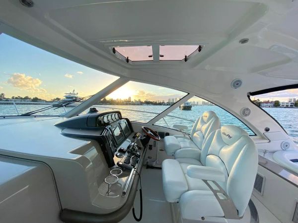 Sea Ray 48 Sundancer | Pirentinha 2