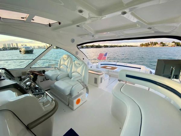 Sea Ray 48 Sundancer | Pirentinha 2