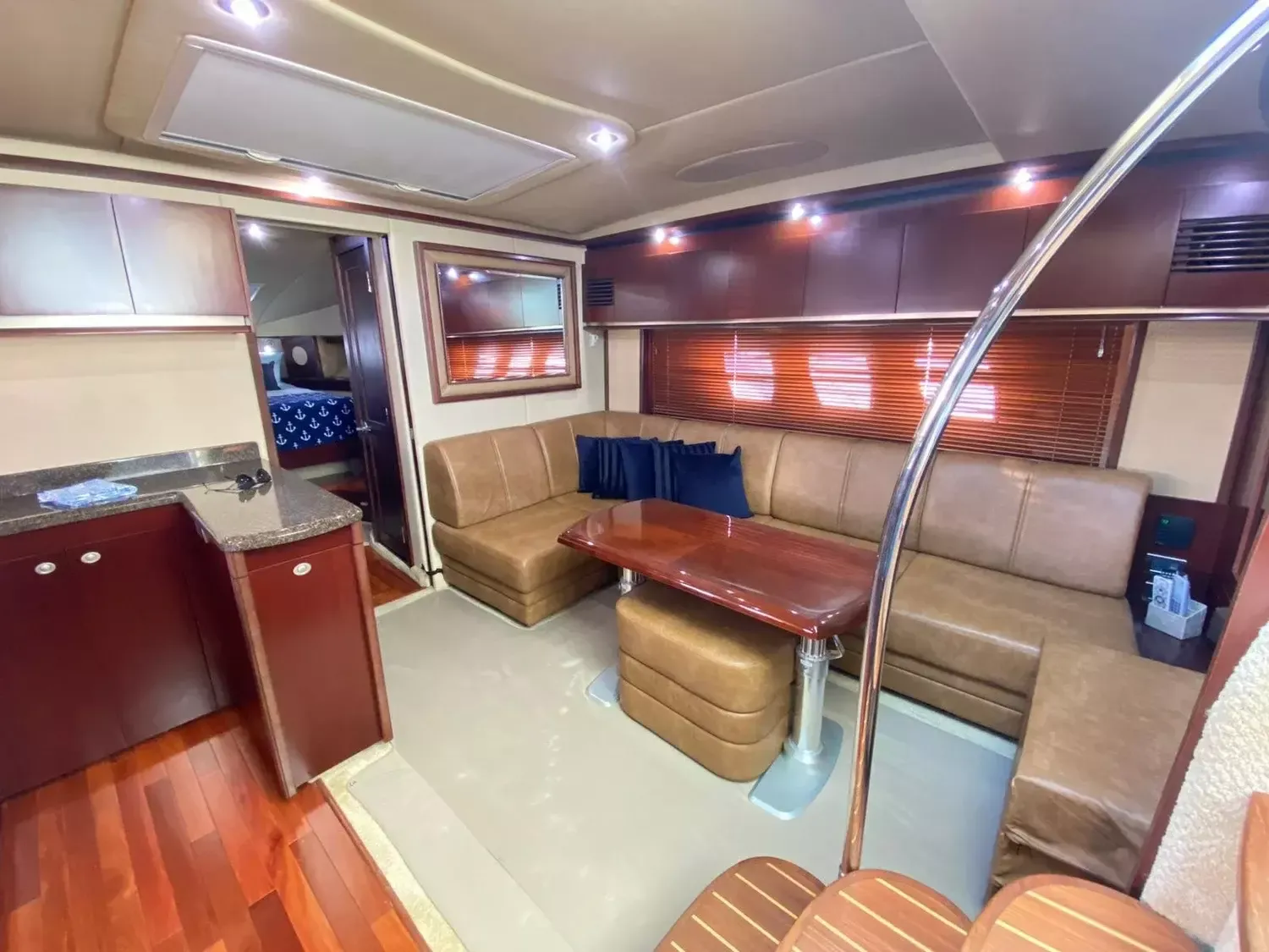 Sea Ray 48 Sundancer | Pirentinha 2