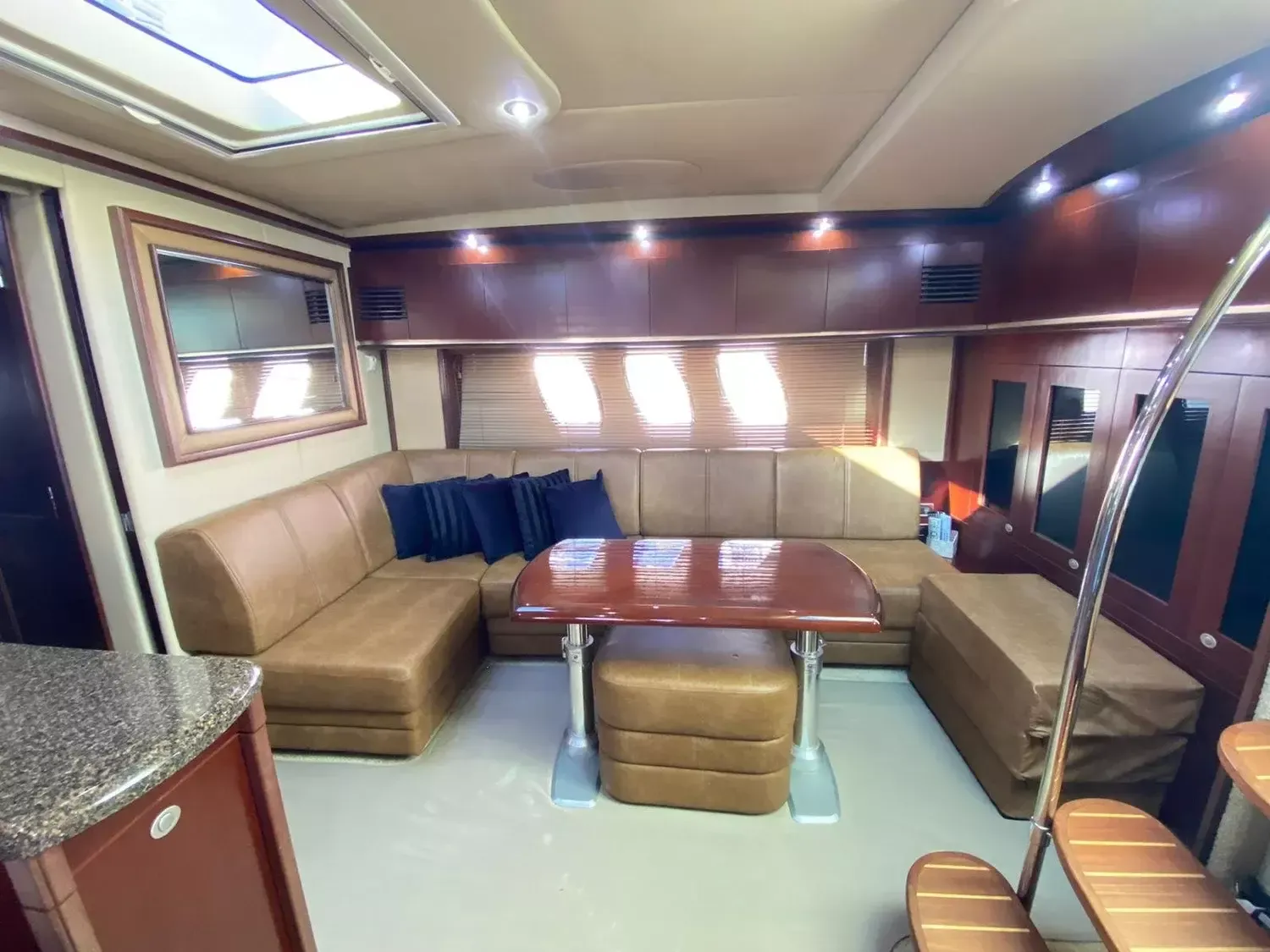 Sea Ray 48 Sundancer | Pirentinha 2