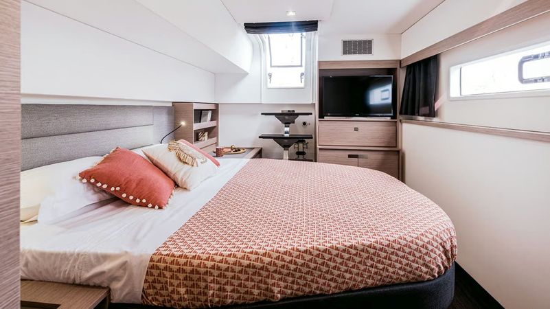 Fountaine Pajot Aura 51 | Celestia