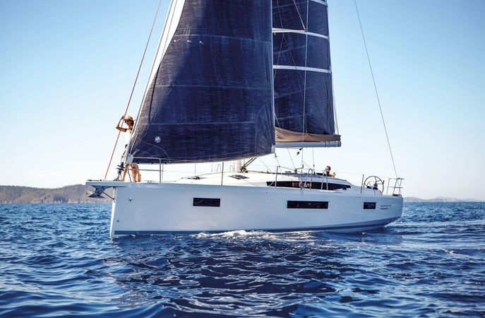 Jeanneau Sun Odyssey 410 | Esprit du Solent