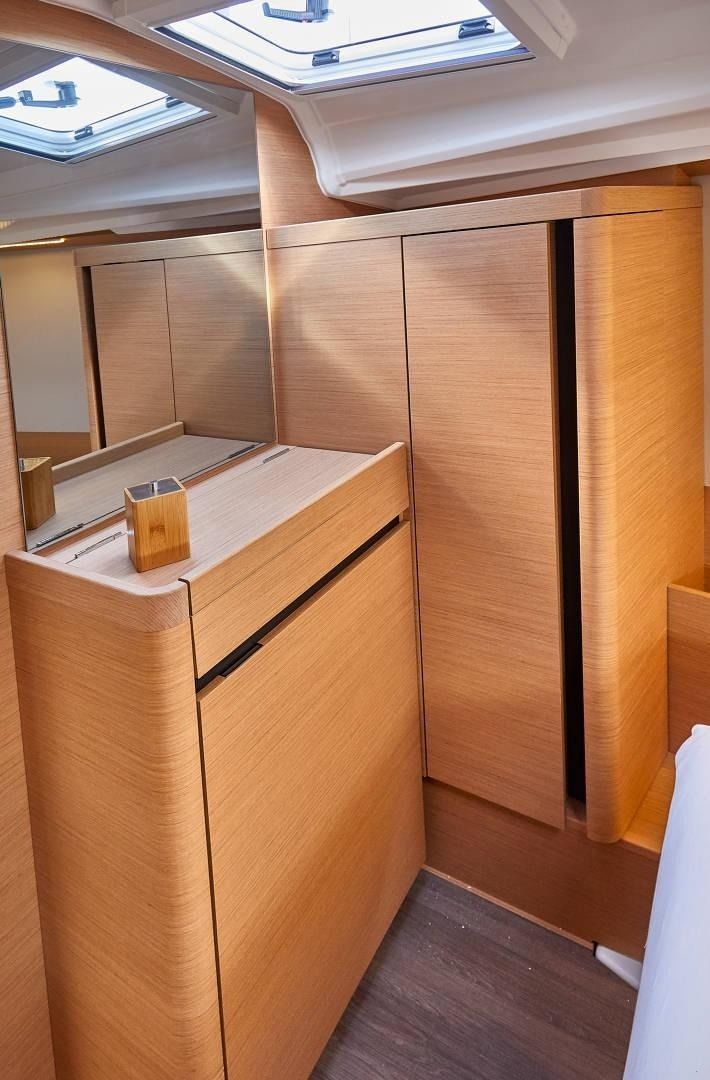 Jeanneau Sun Odyssey 410 | Esprit du Solent