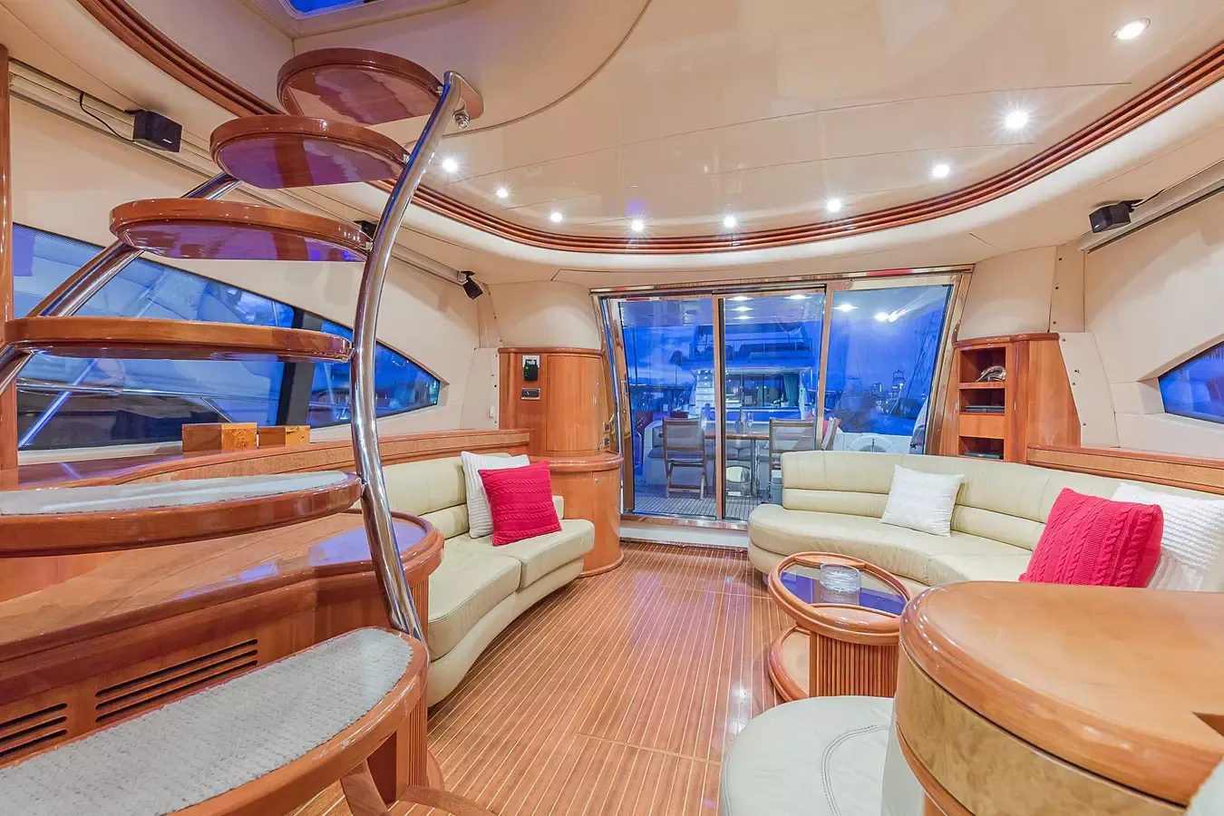 Azimut 68 | Zest for Life