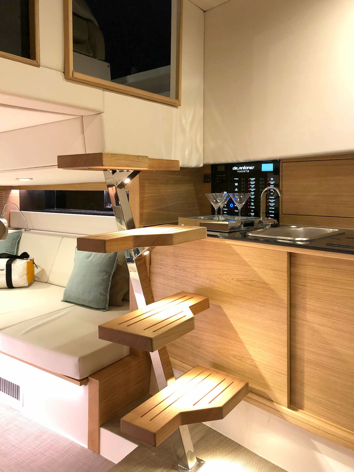 De Antonio D42 Open | Bliss