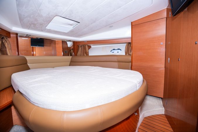 Prestige 38S | Alibi