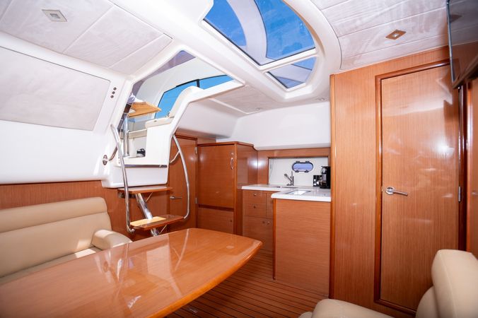 Prestige 38S | Alibi