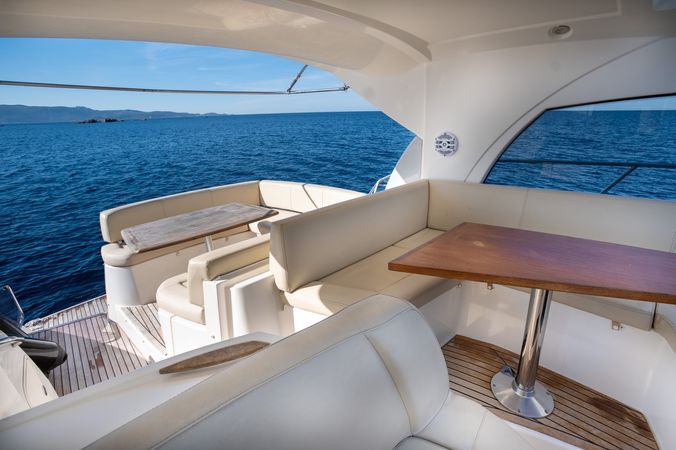 Prestige 38S | Alibi