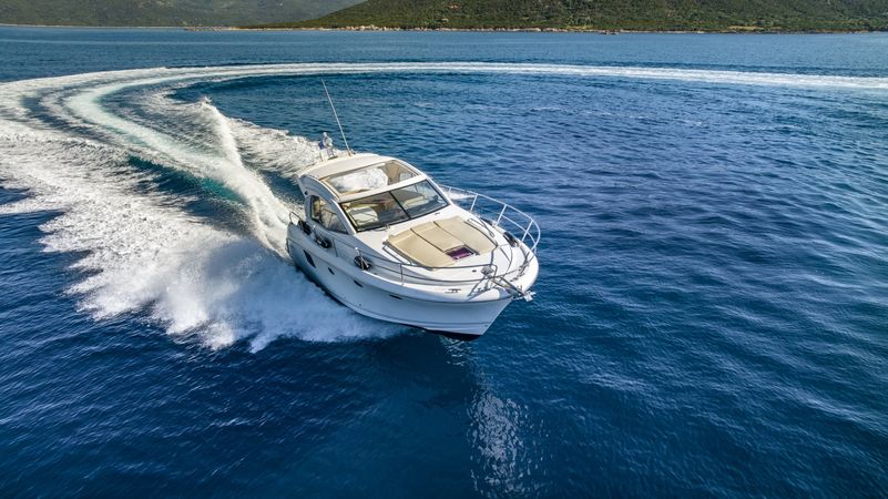 Prestige 38S | Alibi