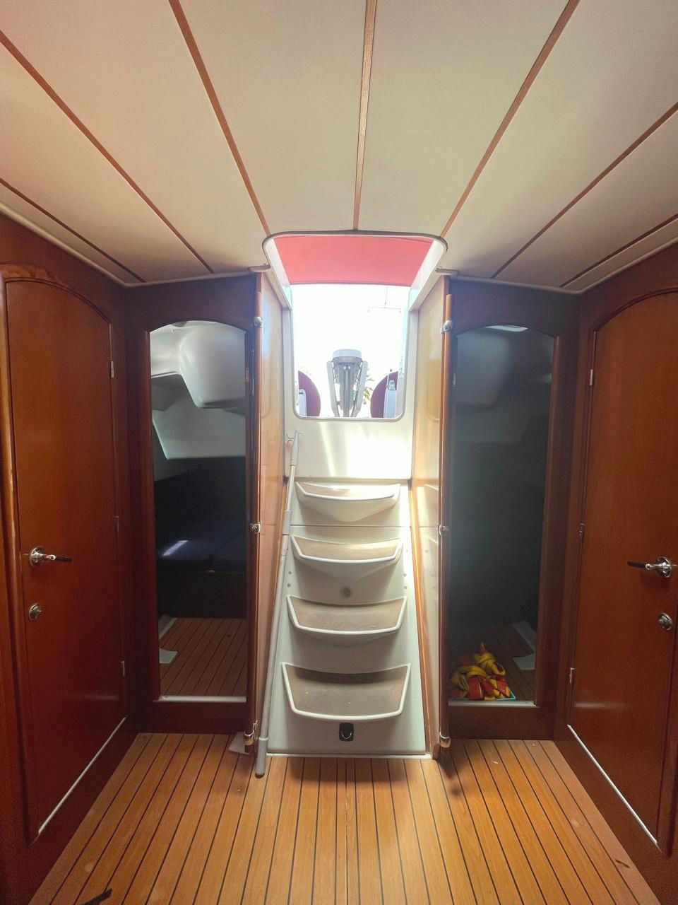 Beneteau Oceanis 473 | Irida