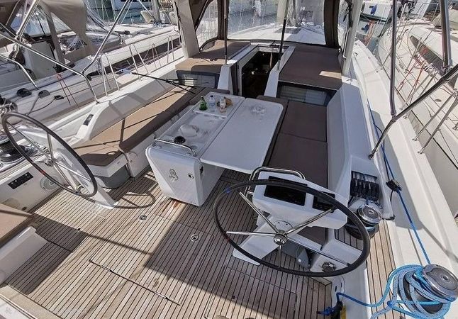 Beneteau Oceanis 51.1 | Amelia