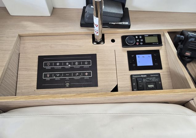 Beneteau Oceanis 51.1 | Amelia