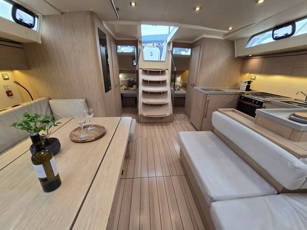 Beneteau Oceanis 51.1 | Amelia