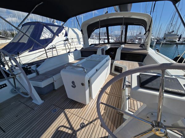 Beneteau Oceanis 51.1 | Amelia