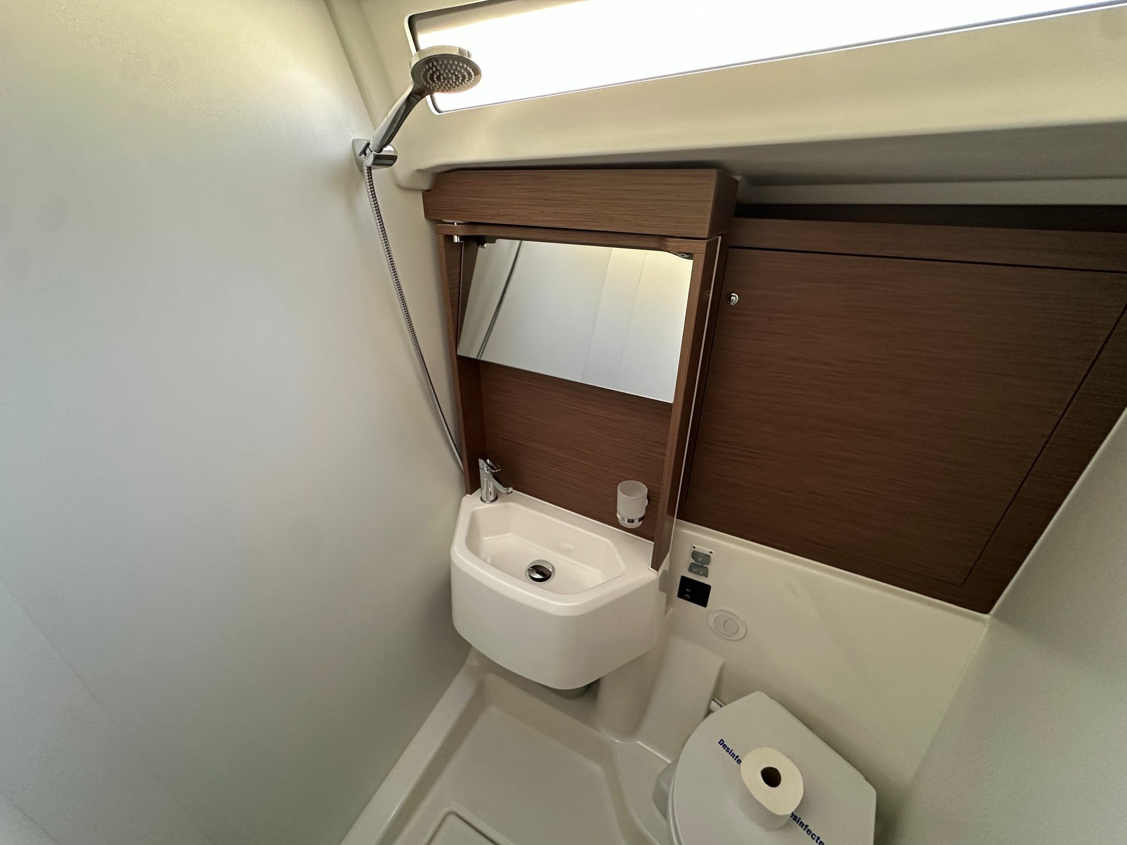 Beneteau Oceanis 51.1 | Aquaris