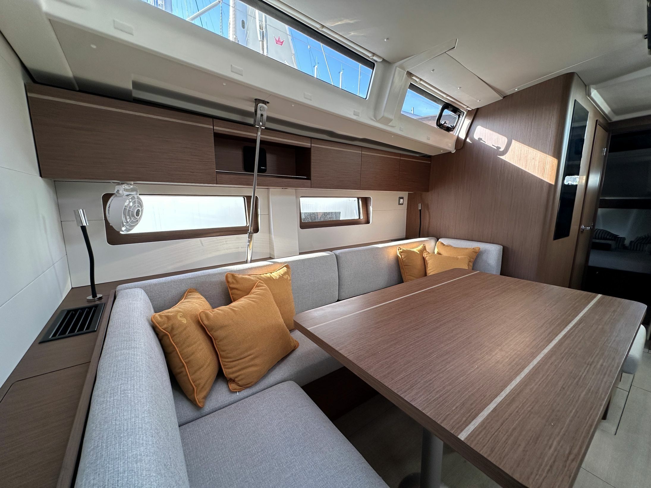 Beneteau Oceanis 51.1 | Aquaris