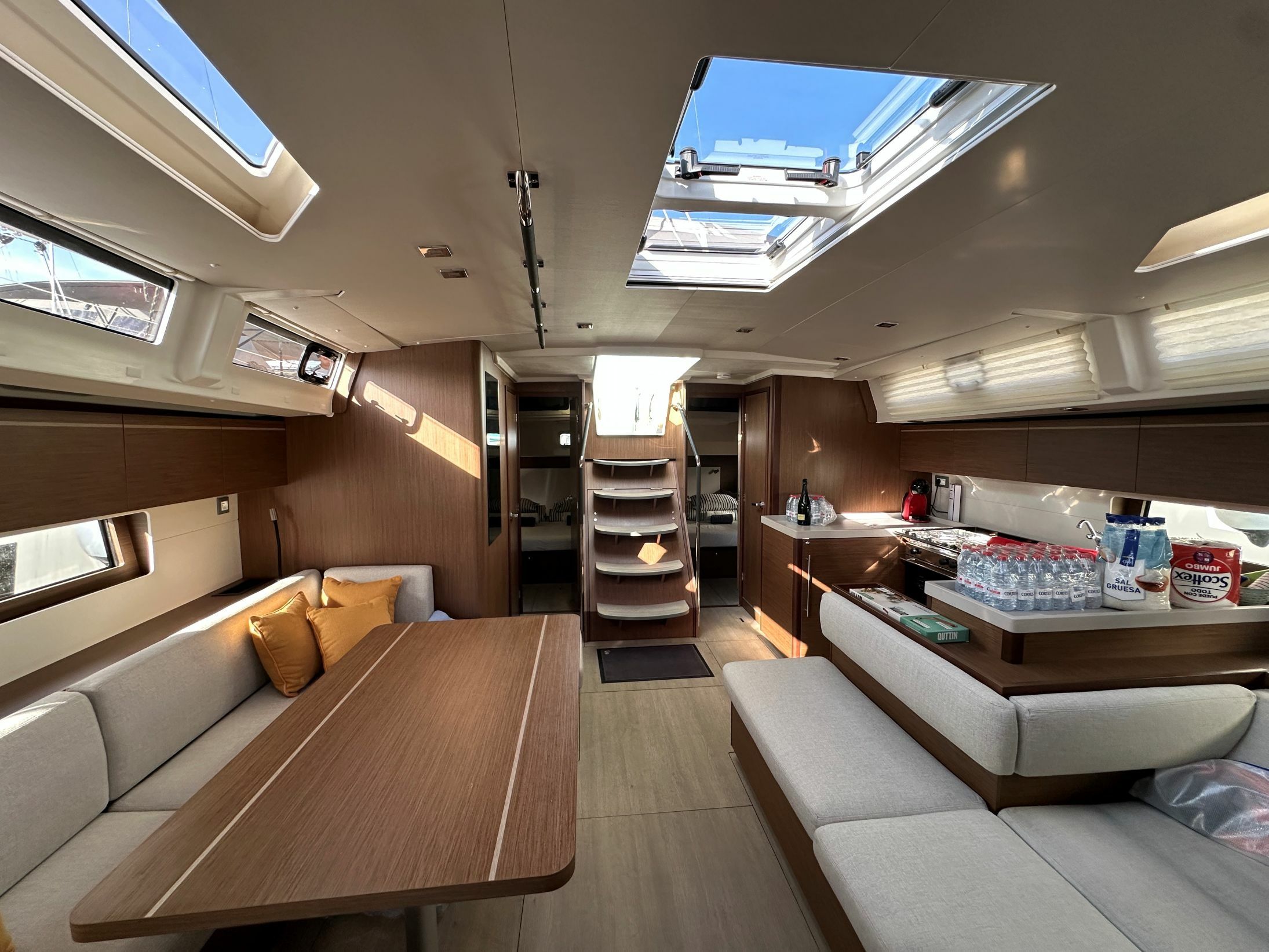 Beneteau Oceanis 51.1 | Aquaris