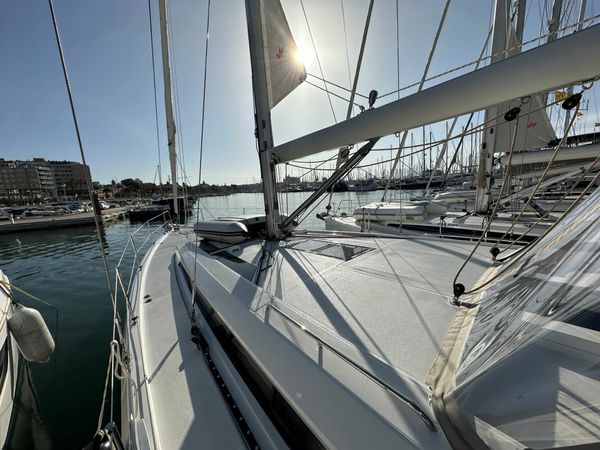 Beneteau Oceanis 51.1 | Aquaris