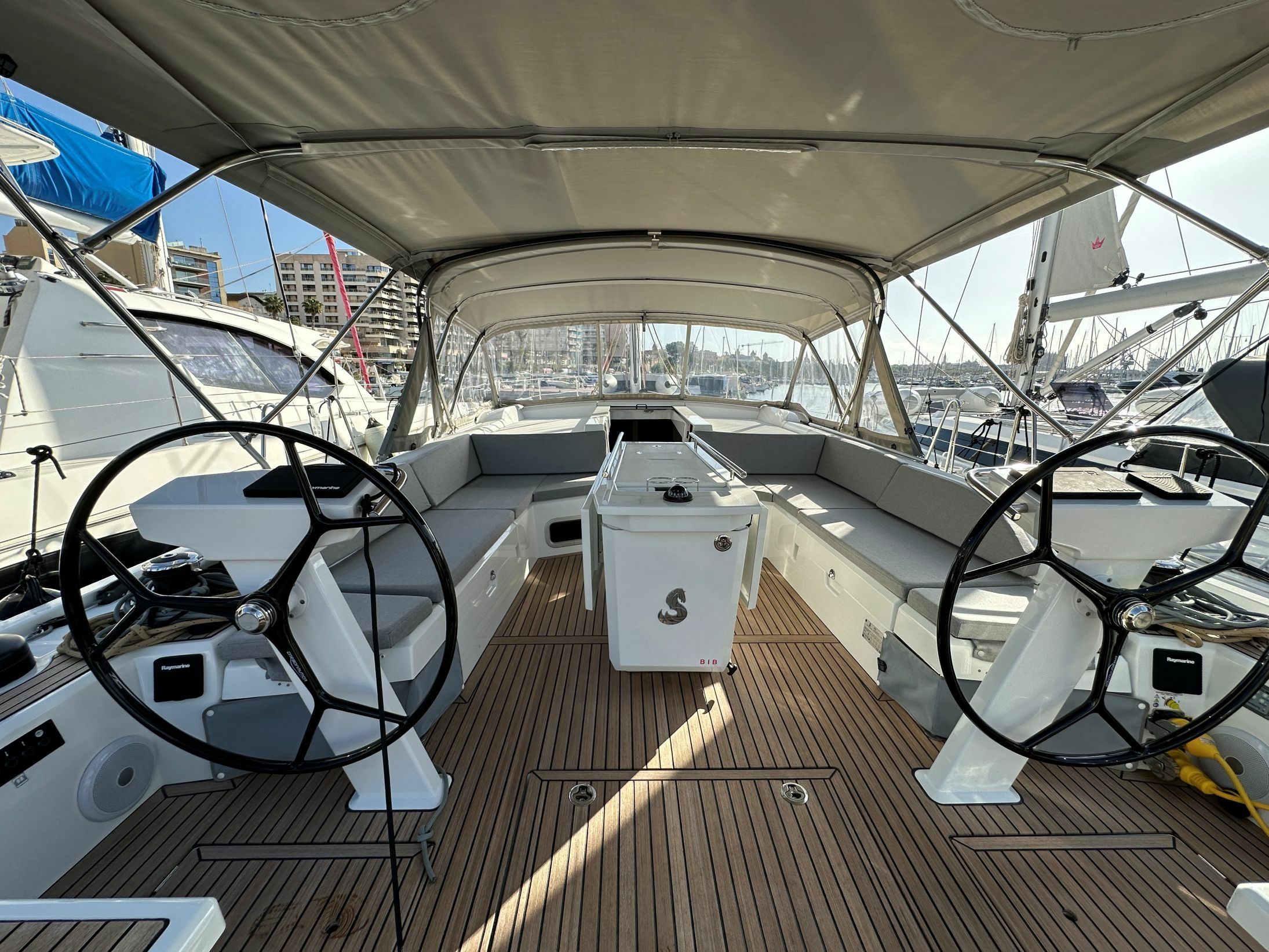 Beneteau Oceanis 51.1 | Aquaris