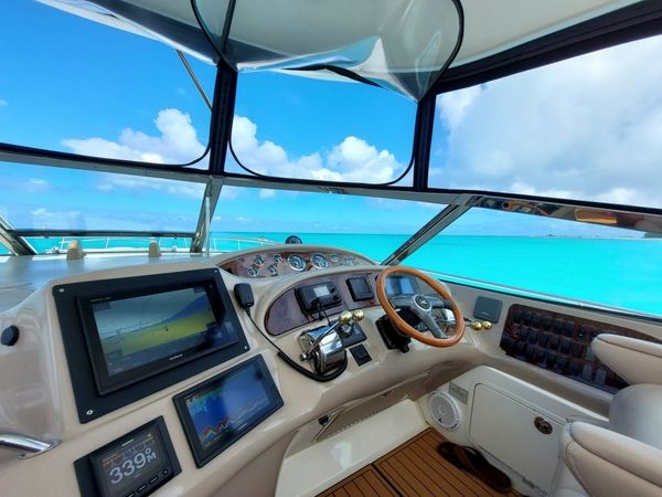 Sea Ray 510 Sundancer | Iris