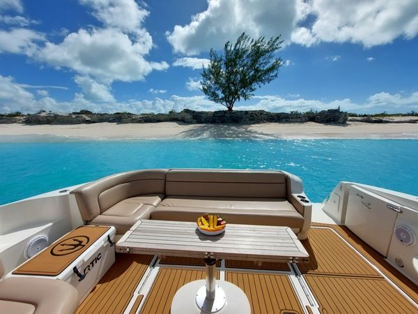 Sea Ray 510 Sundancer | Iris