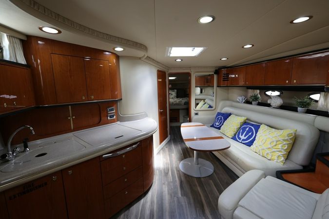 Sea Ray 510 Sundancer | Iris