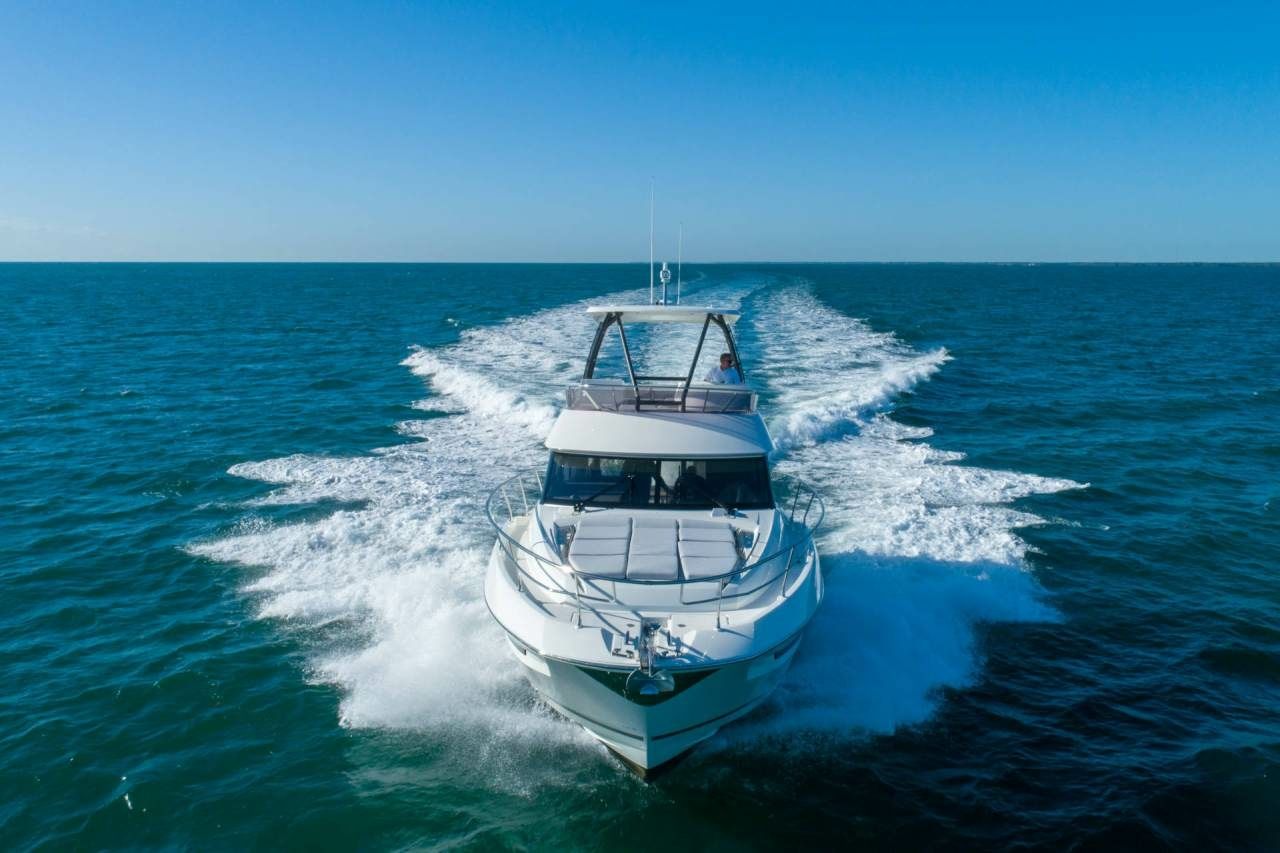 Prestige 460 Fly | Bohemian 1