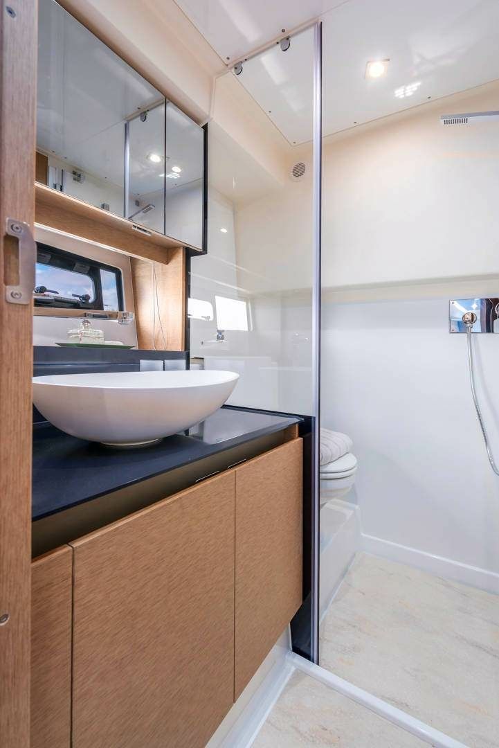 Prestige 460 Fly | Bohemian 1