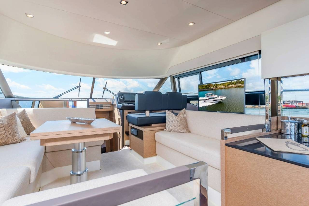 Prestige 460 Fly | Bohemian 1