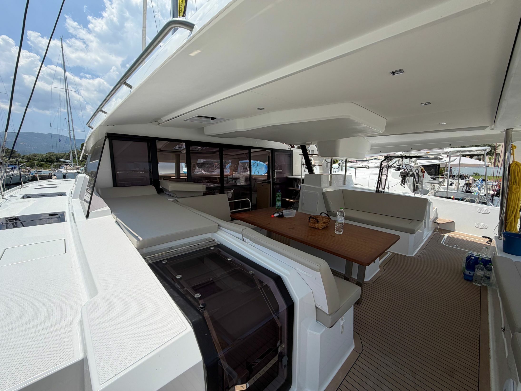 Fountaine Pajot Aura 51 | Flow