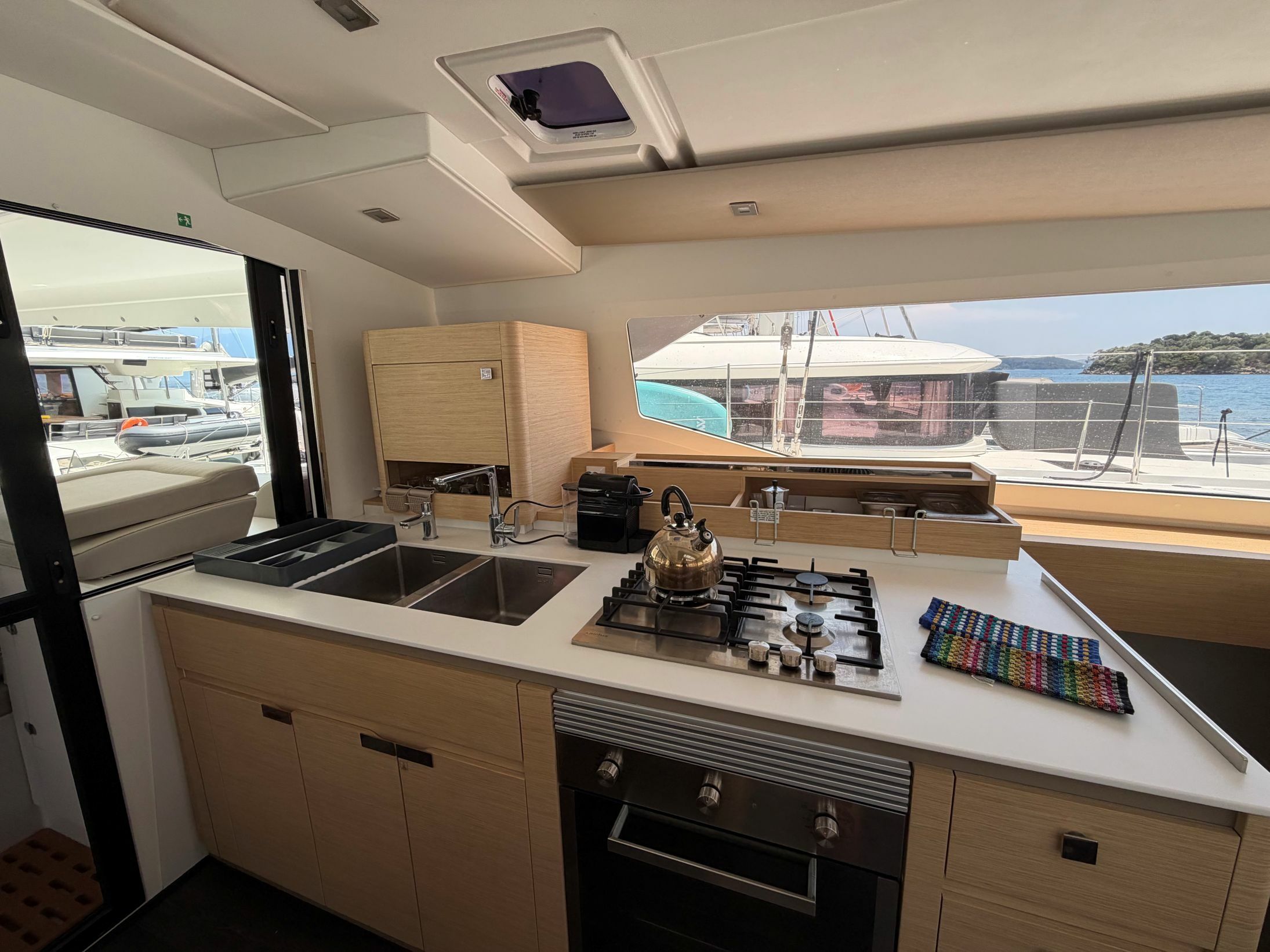 Fountaine Pajot Aura 51 | Flow
