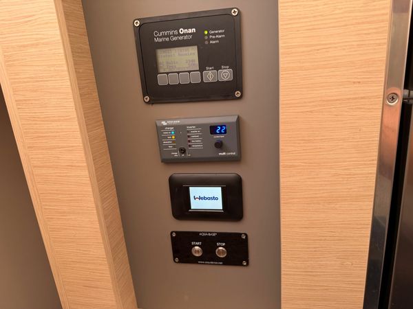 Fountaine Pajot Aura 51 | Flow