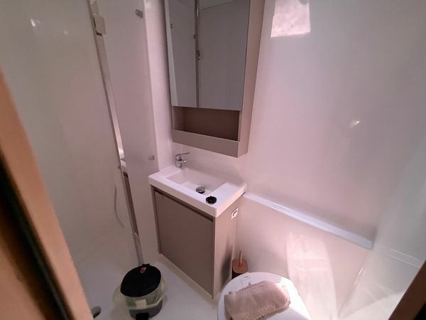 Fountaine Pajot Aura 51 | Flow