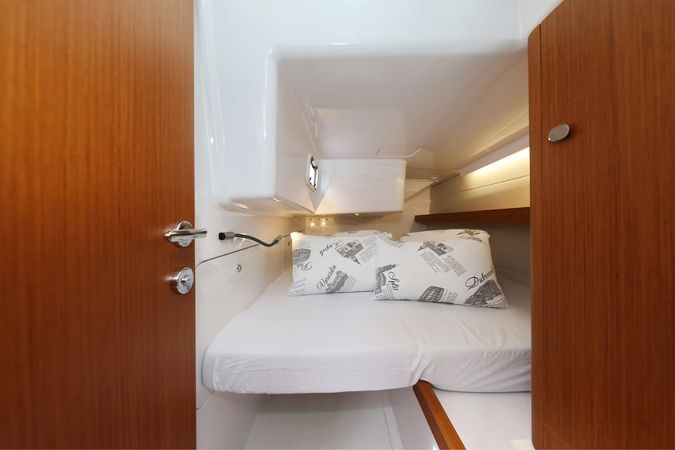 Beneteau First 36 | September