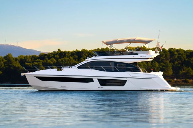 Azimut 53 | Nalu