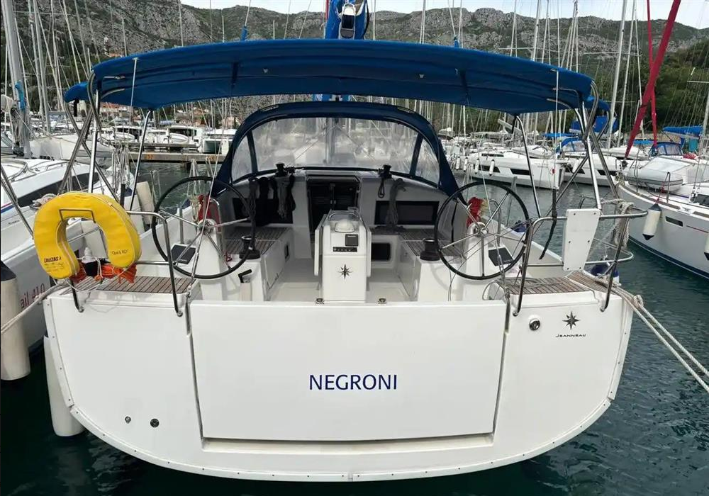 Jeanneau Sun Odyssey 440 | Negroni