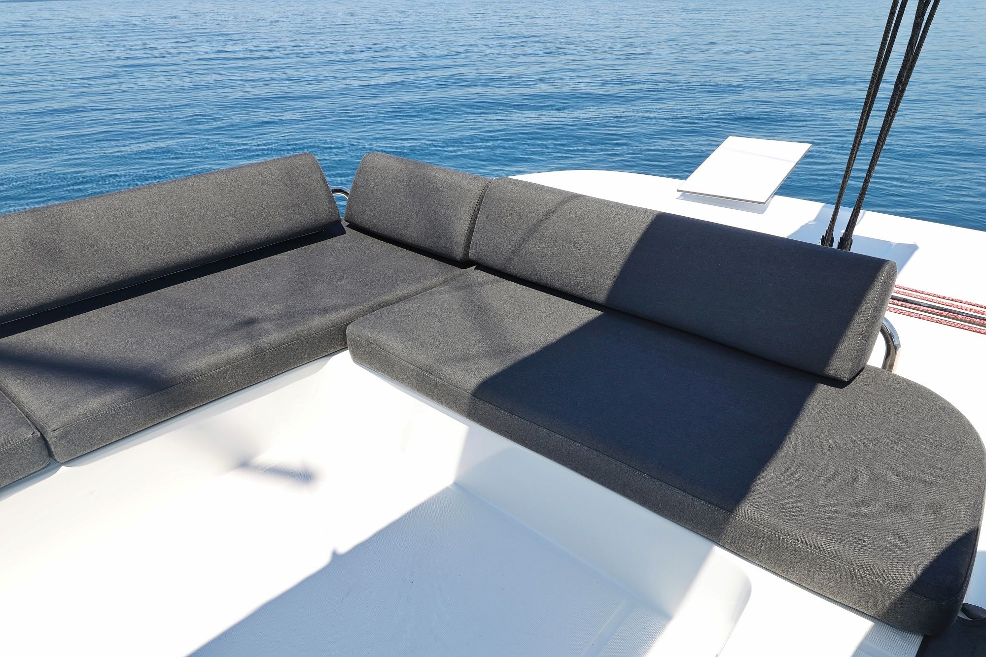 Lagoon 43 | Gurgur