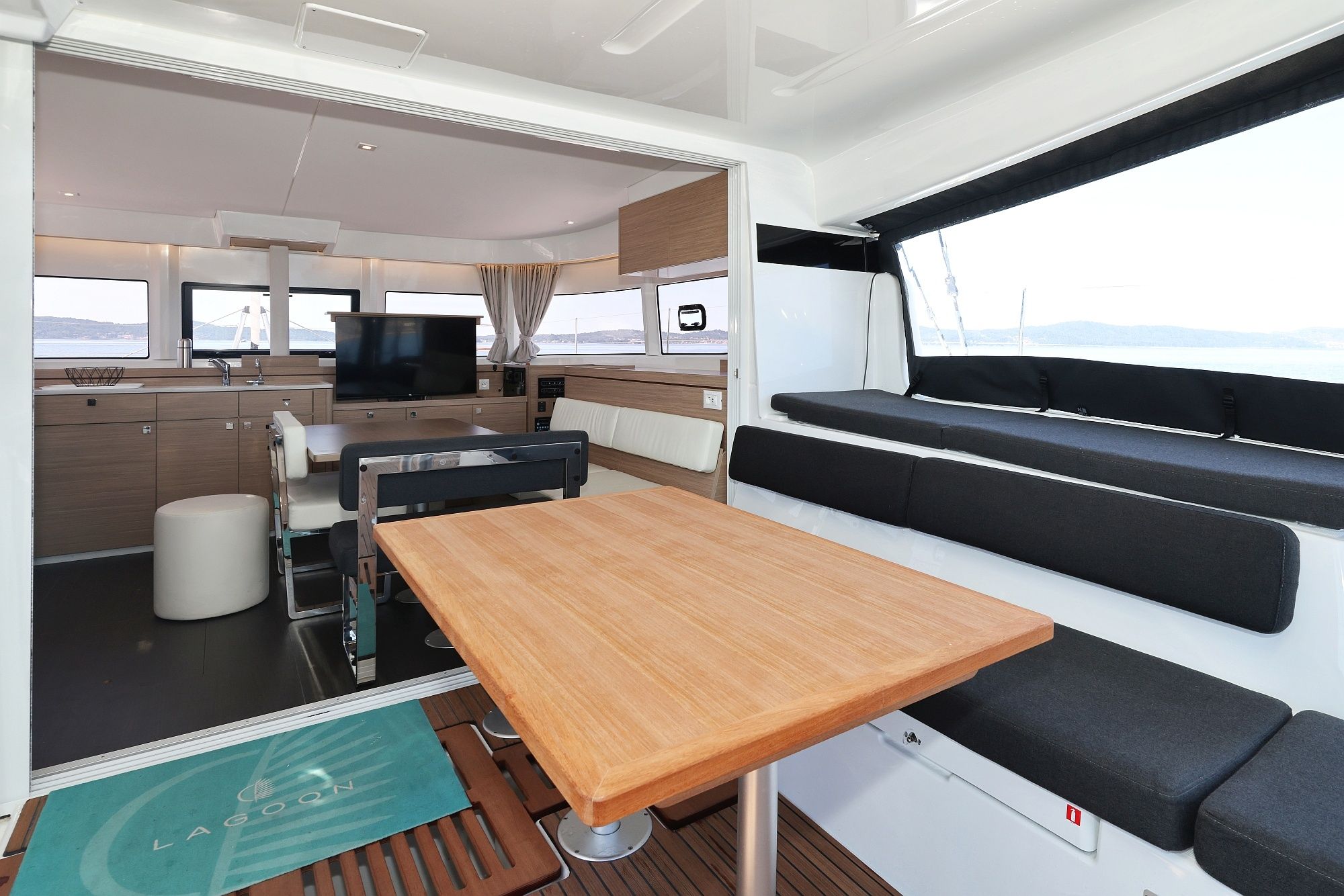 Lagoon 43 | Gurgur
