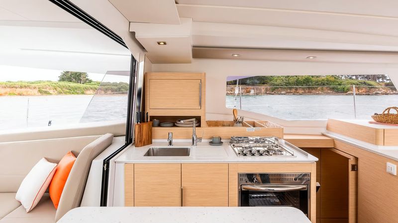 Fountaine Pajot New 41 | Sisley