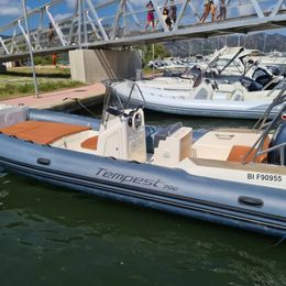 Capelli Tempest 700 | 19