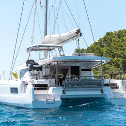 Lagoon 43 | Find Us 2